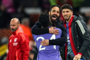 9 gollü çılgın maç! İngiliz devinden tarihi geri dönüş